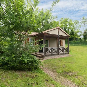 Le Mont Libre - & Espace Nature - Camping Gannat